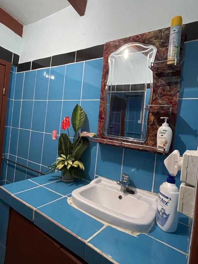 Bed and Breakfast Janessa'S Dwellery Port Vila Esterno foto